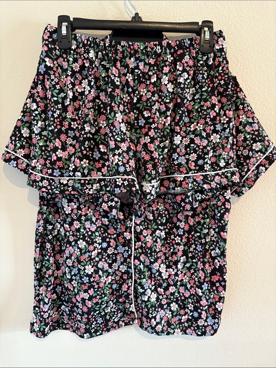 Joyspun Other - Joyspun 2 piece pajama set  short sleeve shirt and shorts